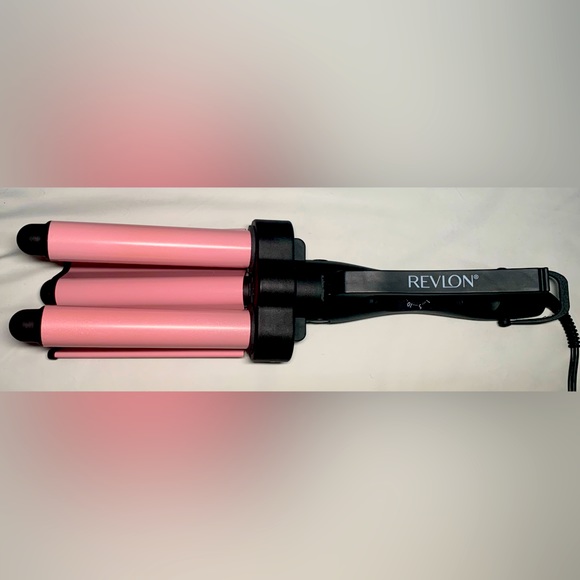 Revlon 3 Barrel Jumbo Hair Waver - Picture 1 of 4